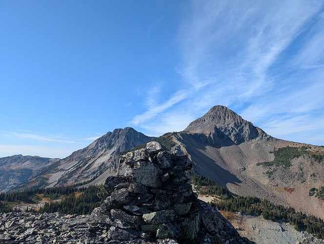 PXL_20251009_210251231