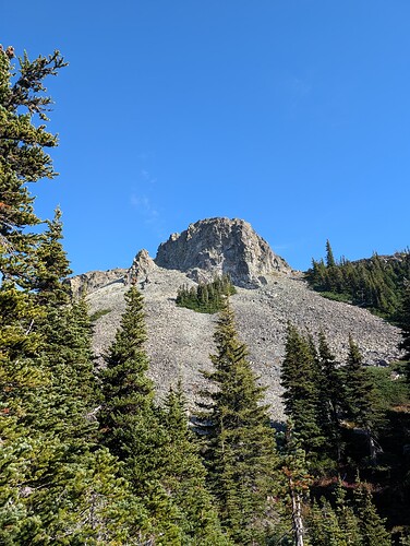 PXL_20251009_212250857