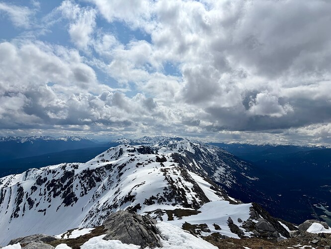 Looking south from the summit. The Murray Range Traverse would be a fun one!