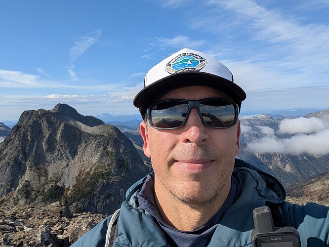 PXL_20251009_194333520