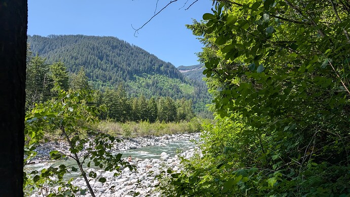 PXL_20250524_215047220