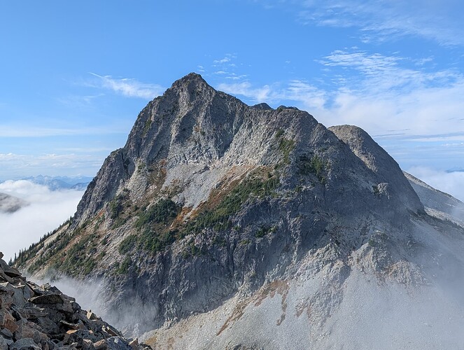 PXL_20251009_191434357